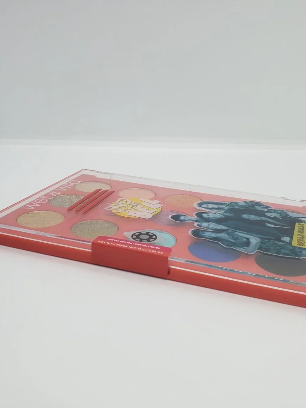 Wet N Wild Saved by the Bell Eyeshadow Palette 15 Shades Retro 90s Makeup